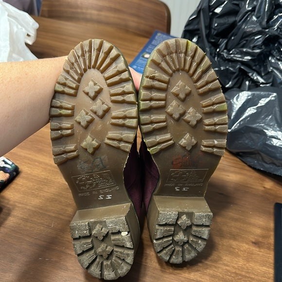 Vintage Dr Martin Suede Mary Jane loafers - Picture 4 of 8